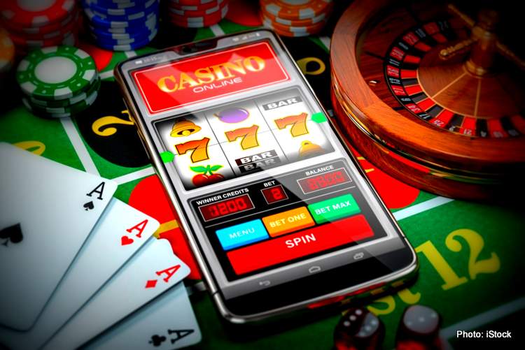 Discover the Excitement at Casino Royal Stars UK